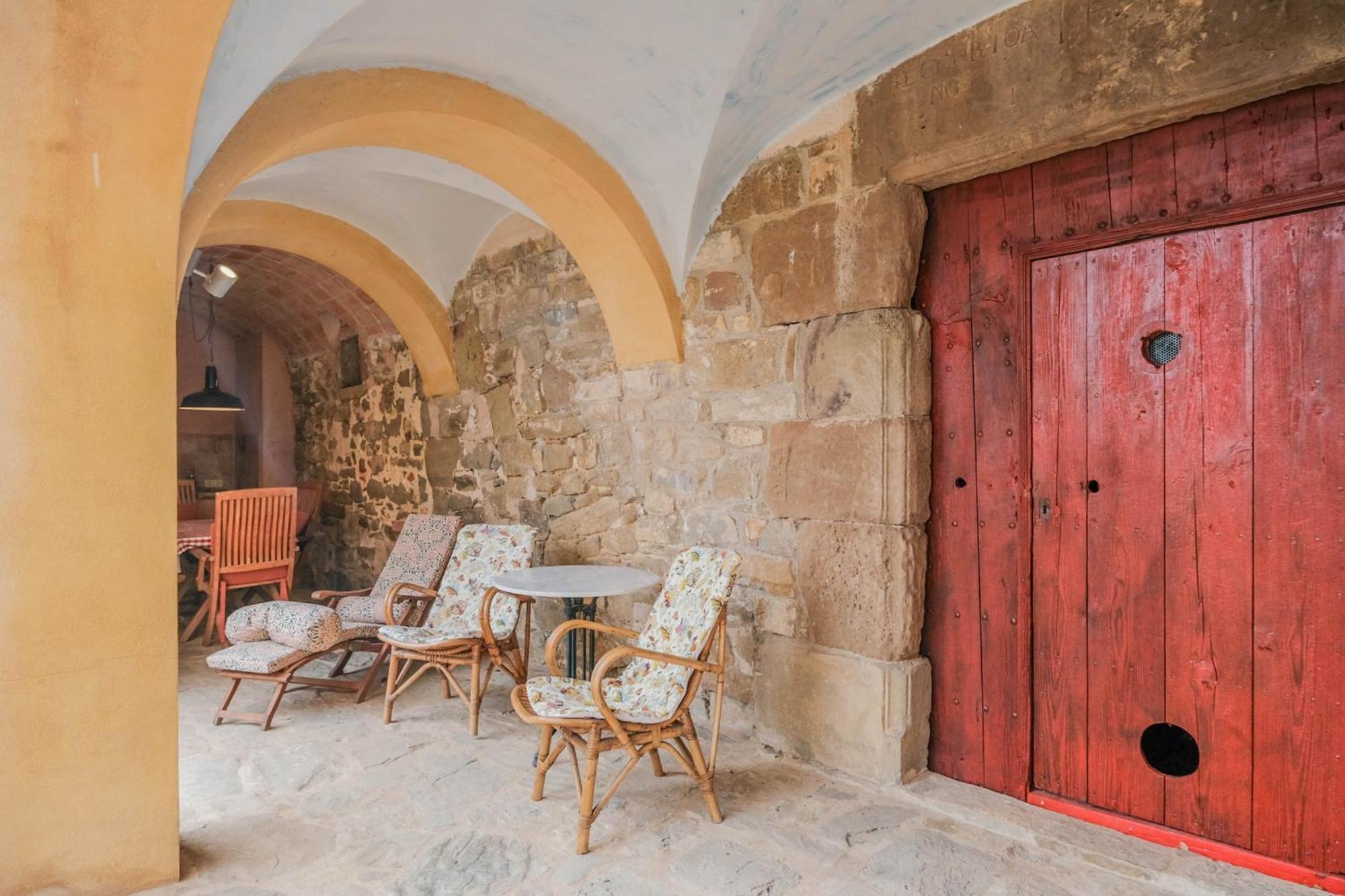 Villa Rectoria De Castellar à La Vall de Bianya Extérieur photo