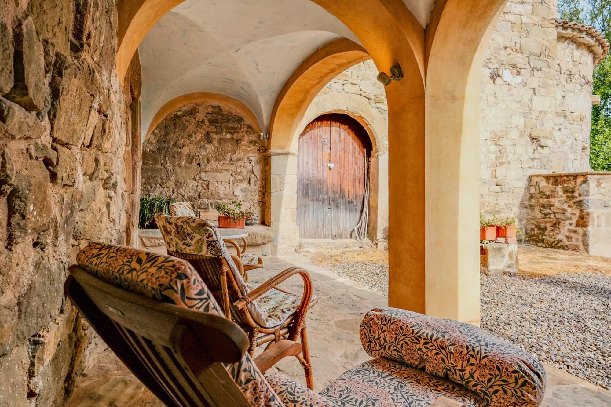 Villa Rectoria De Castellar à La Vall de Bianya Extérieur photo