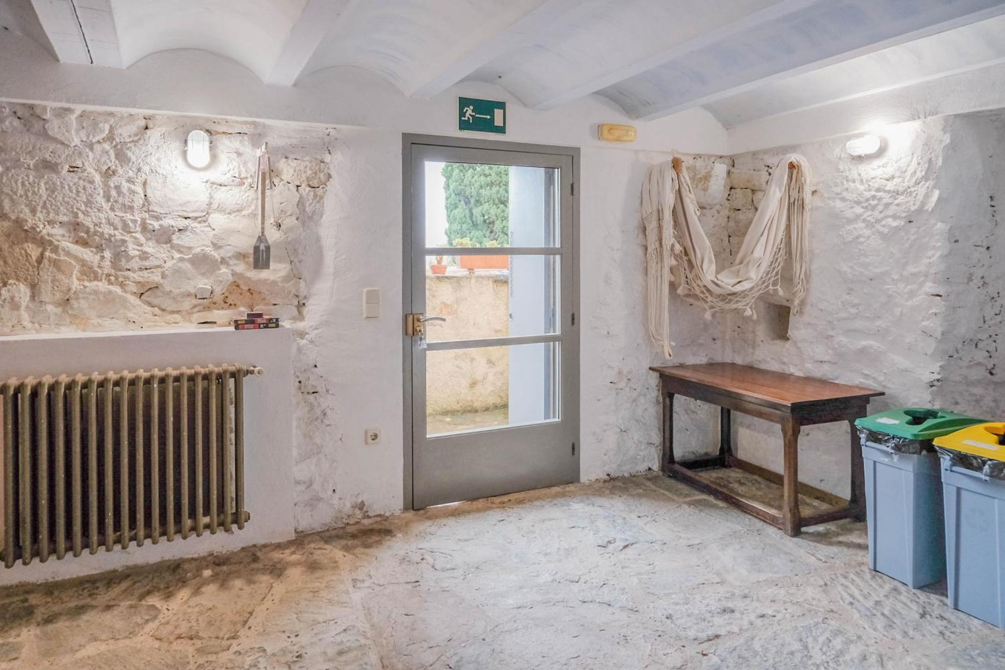 Villa Rectoria De Castellar à La Vall de Bianya Extérieur photo